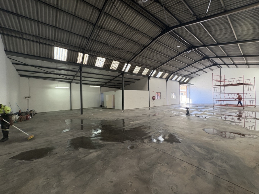 To Let Commercial Property for Rent in Montague Gardens Western Cape